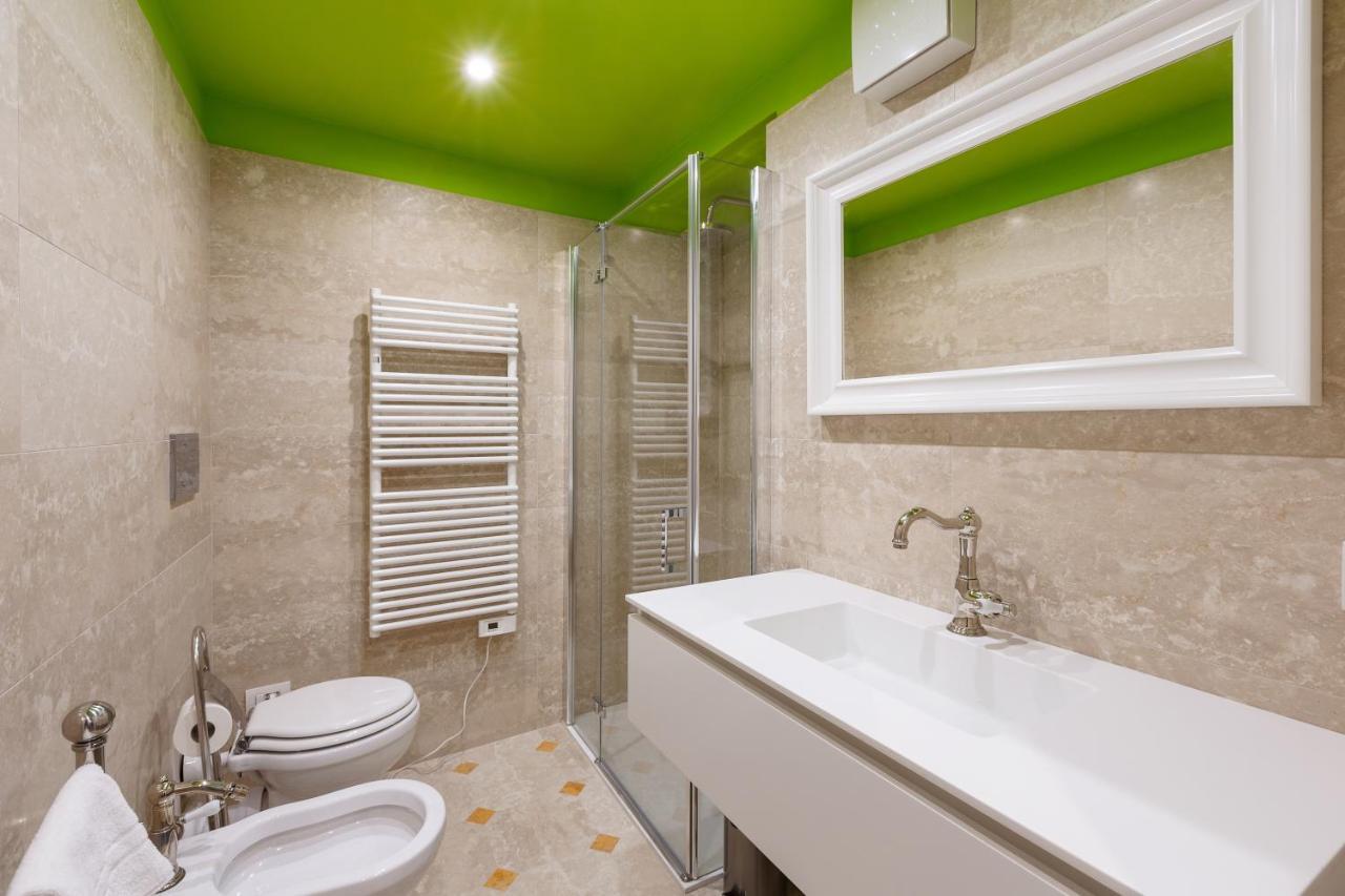 Luxury & Liberty Duomo Apartment Milano Exterior foto